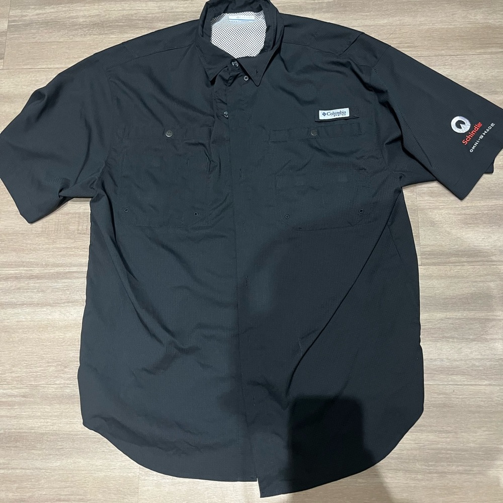 Medium Columbia PFG button up shirt